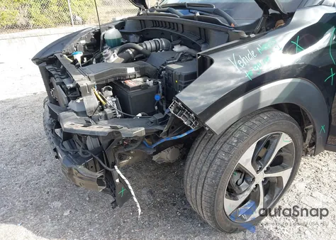 2018 Hyundai Tucson Value z USA, uszkodzony, nr VIN KM8J33A21JU809607